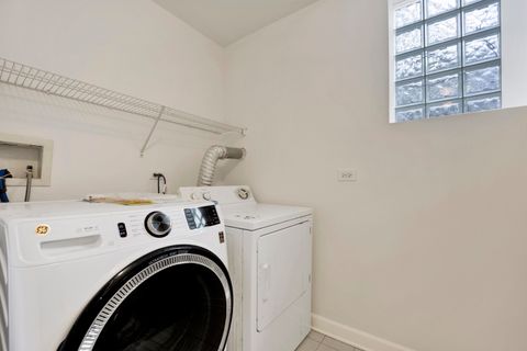 Tiny photo for 6025 N Ridge Avenue #1W, Chicago, IL 60660 (MLS # 12477745)