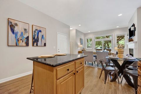 Tiny photo for 6025 N Ridge Avenue #1W, Chicago, IL 60660 (MLS # 12477745)