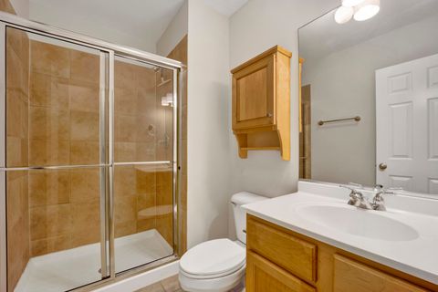 Tiny photo for 6025 N Ridge Avenue #1W, Chicago, IL 60660 (MLS # 12477745)
