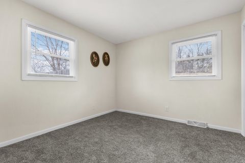 Tiny photo for 4446 Scarlet Oak Drive, Rockford, IL 61109 (MLS # 12556130)
