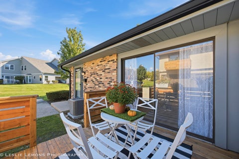 Tiny photo for 8329 Portsmouth Drive #C, Darien, IL 60561 (MLS # 12790416)