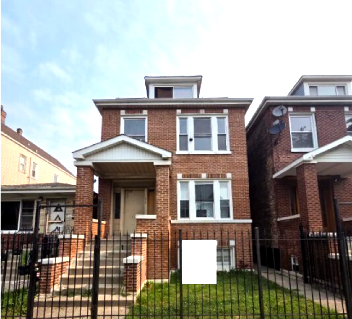 Photo 1 of 28 — 2512 W 45th Place, Chicago, IL 60632