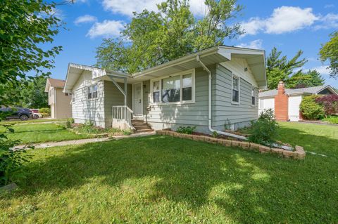 Tiny photo for 16426 Shirley Court, South Holland, IL 60473 (MLS # 12635383)