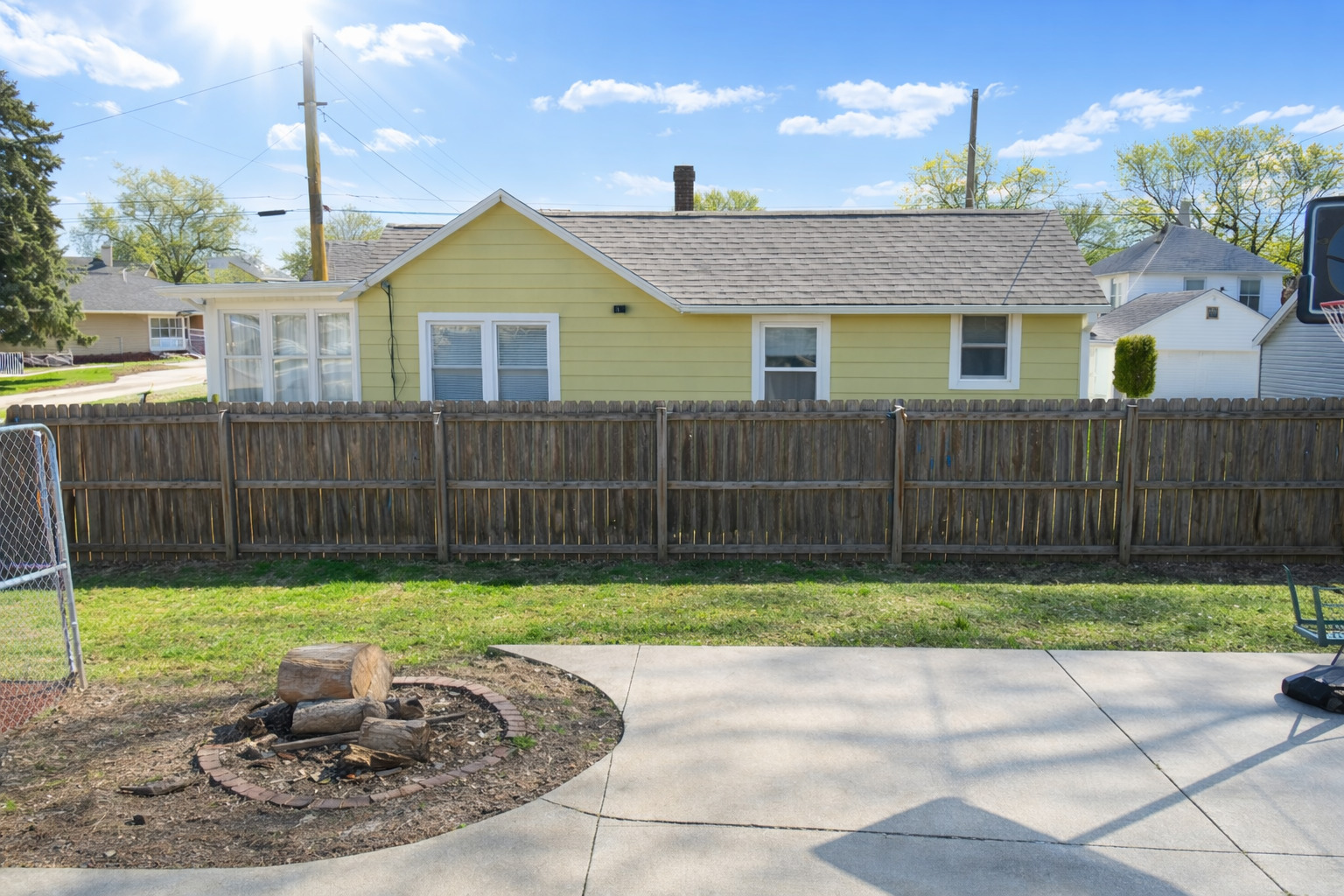 112 7th Avenue