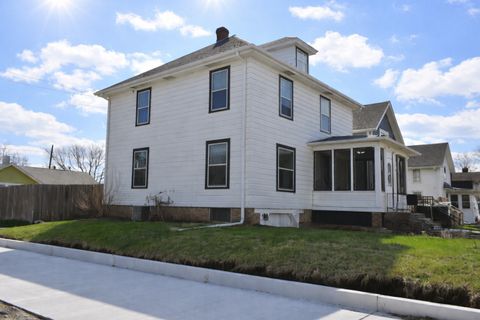 Tiny photo for 112 7th Avenue, Sterling, IL 61081 (MLS # 12610700)