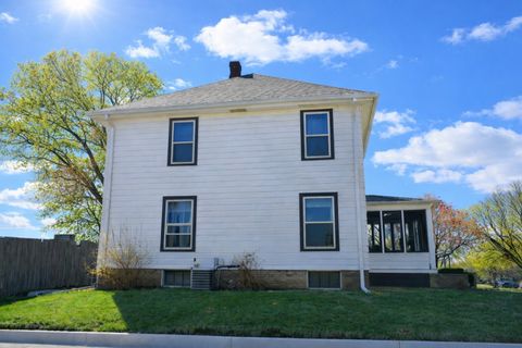 Tiny photo for 112 7th Avenue, Sterling, IL 61081 (MLS # 12610700)