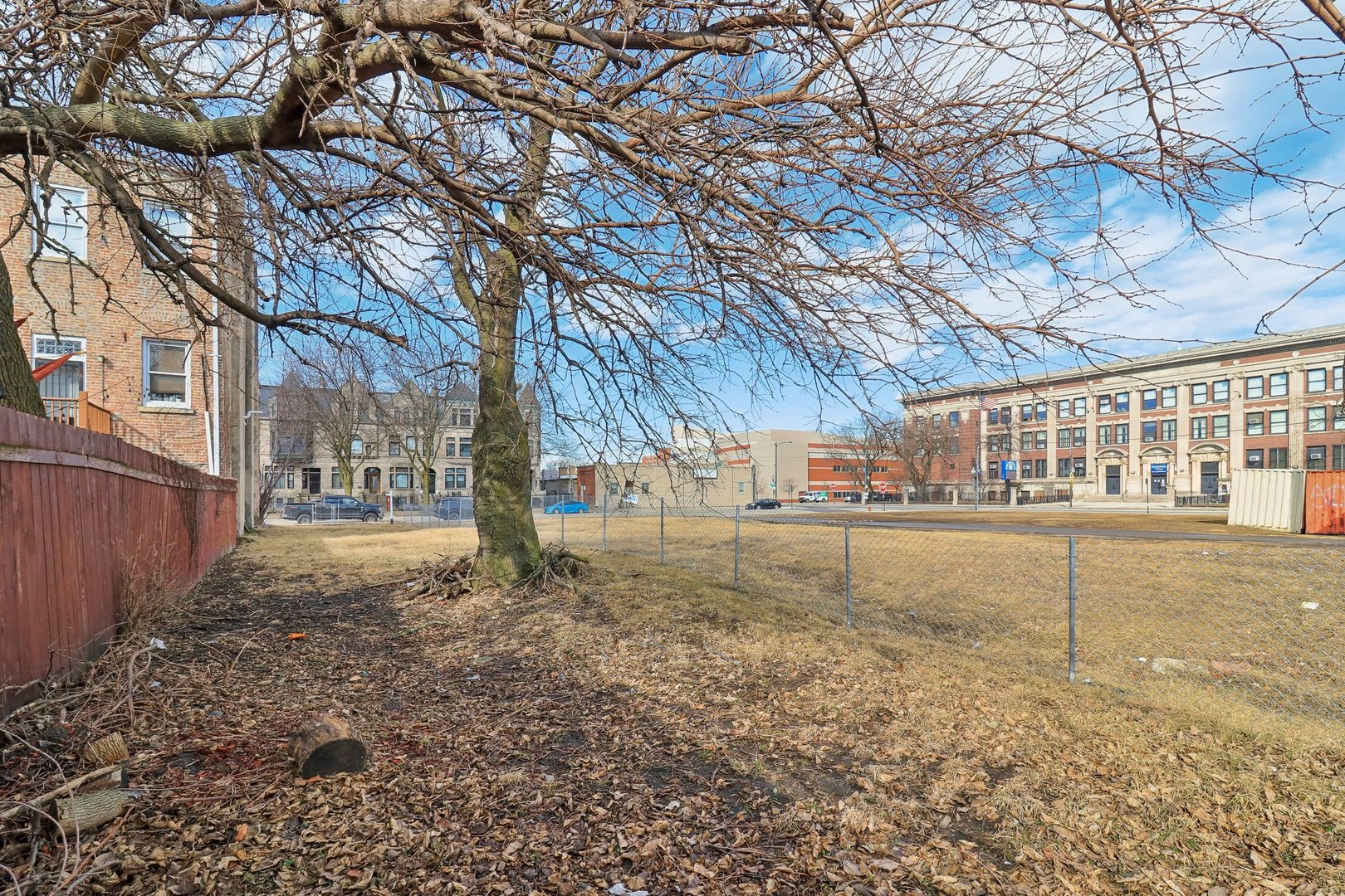 3913 S Prairie Avenue