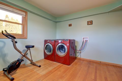 Tiny photo for 320 10th Street, Fulton, IL 61252 (MLS # 12586165)