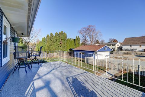 Tiny photo for 320 10th Street, Fulton, IL 61252 (MLS # 12586165)