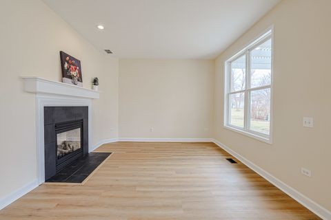 Tiny photo for 11687 Stonewater Crossing, Huntley, IL 60142 (MLS # 12588872)