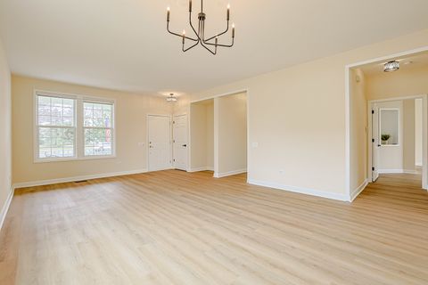 Tiny photo for 11687 Stonewater Crossing, Huntley, IL 60142 (MLS # 12588872)