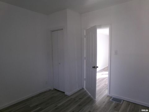 Tiny photo for 402 N Cochran Street, West Frankfort, IL 62896 (MLS # QC4270110)