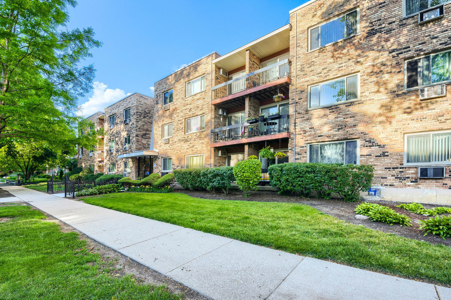 420 Home Avenue 309N - Photo 3