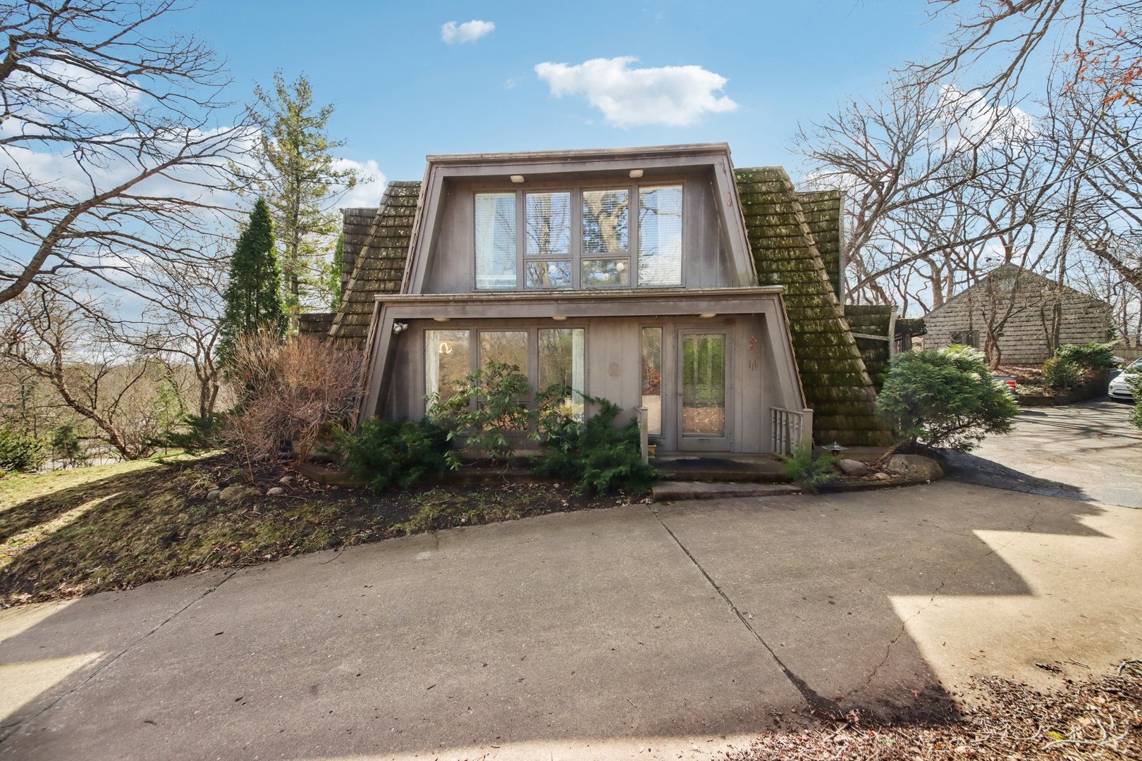 26155 W Laurel Avenue