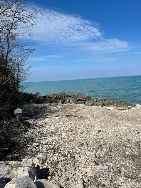 Tiny photo for 697 Bluff Road, Lake Bluff, IL 60044 (MLS # 12584903)