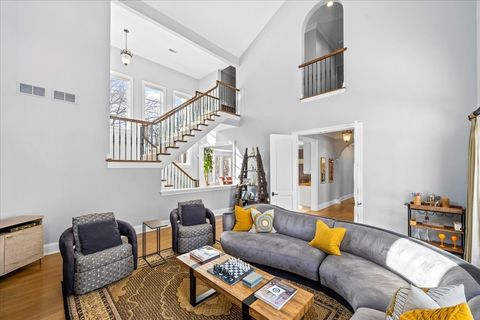 Tiny photo for 697 Bluff Road, Lake Bluff, IL 60044 (MLS # 12584903)