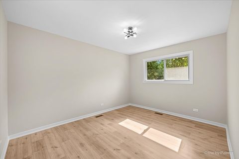 Tiny photo for 1420 Cooper Road, Hoffman Estates, IL 60169 (MLS # 12677770)