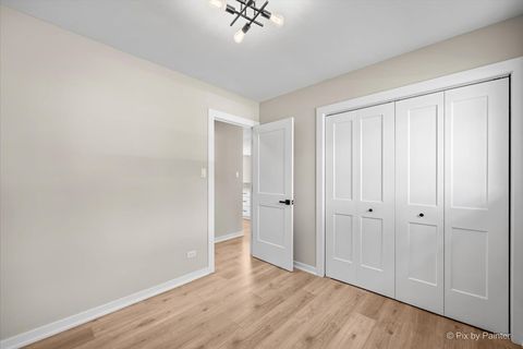 Tiny photo for 1420 Cooper Road, Hoffman Estates, IL 60169 (MLS # 12677770)