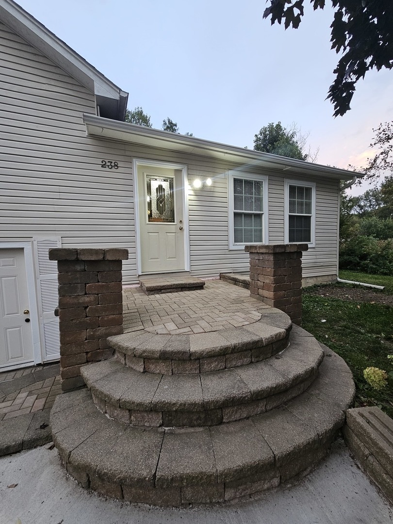 238 S Sheridan Road