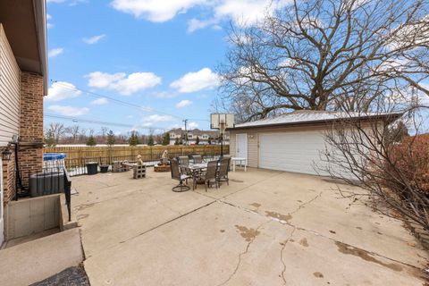 A home in Alsip