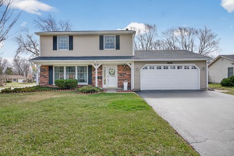 Tiny photo for 360 Pebble Creek Drive, Lake Zurich, IL 60047 (MLS # 12603275)