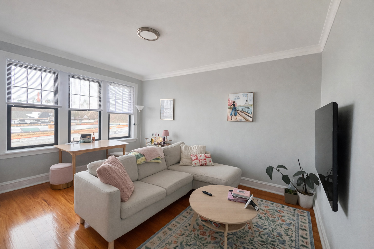 2336 W Addison Street H3