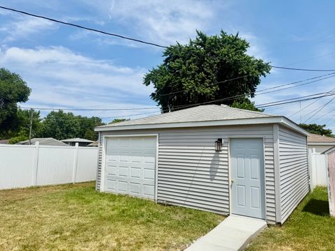 Tiny photo for 14105 S Saginaw Avenue, Burnham, IL 60633 (MLS # 12488653)