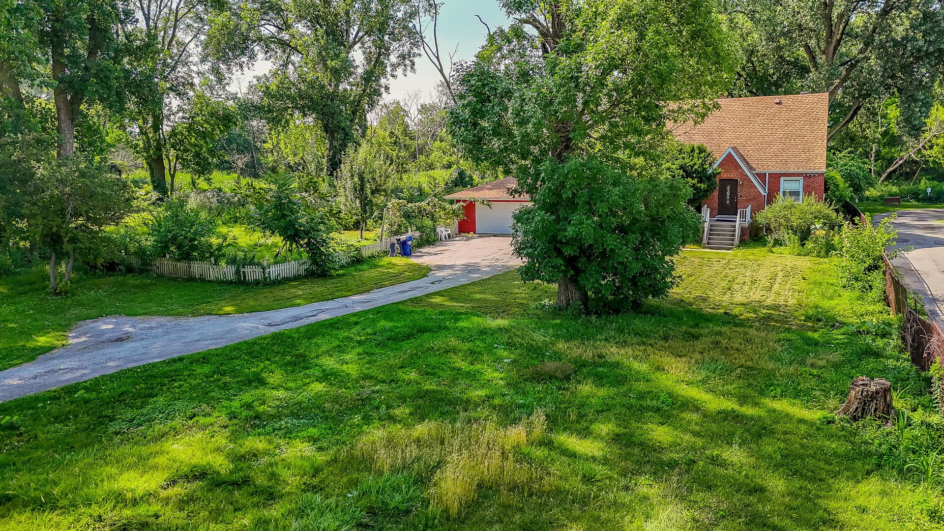 2910 E 138th Place