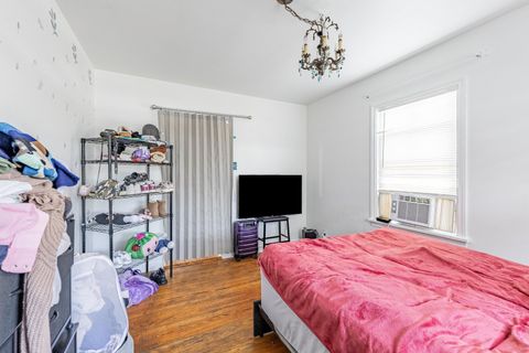 Tiny photo for 2910 E 138th Place, Burnham, IL 60633 (MLS # 12423503)
