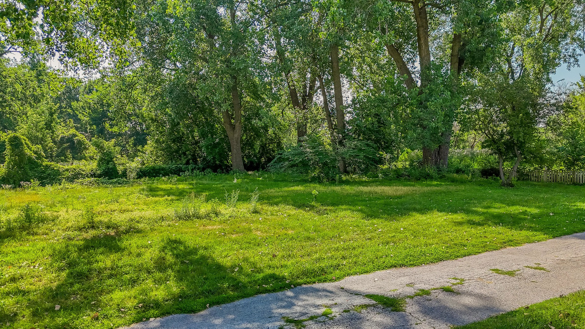 2910 E 138th Place