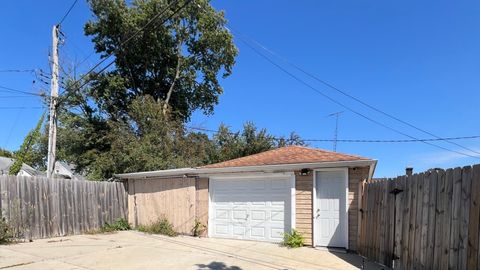 Tiny photo for 1717 Greenview Avenue, Kankakee, IL 60901 (MLS # 12470630)