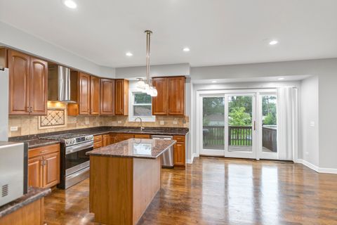 Tiny photo for 315 E Madison Street, Lombard, IL 60148 (MLS # 12447162)