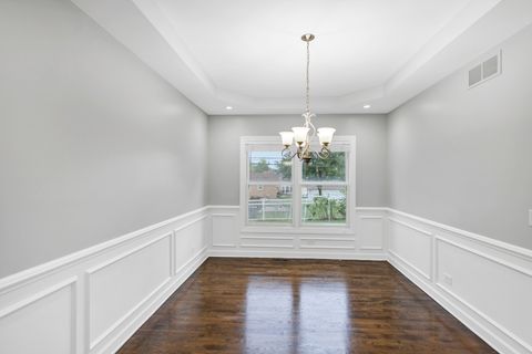 Tiny photo for 315 E Madison Street, Lombard, IL 60148 (MLS # 12447162)