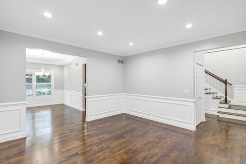Tiny photo for 315 E Madison Street, Lombard, IL 60148 (MLS # 12447162)