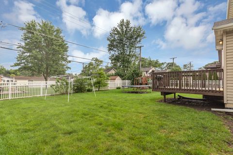 Tiny photo for 315 E Madison Street, Lombard, IL 60148 (MLS # 12447162)