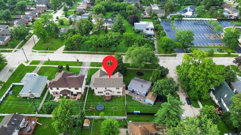 Tiny photo for 315 E Madison Street, Lombard, IL 60148 (MLS # 12447162)