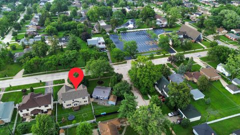 Tiny photo for 315 E Madison Street, Lombard, IL 60148 (MLS # 12447162)