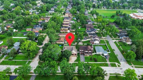 Tiny photo for 315 E Madison Street, Lombard, IL 60148 (MLS # 12447162)