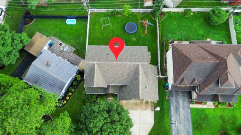 Tiny photo for 315 E Madison Street, Lombard, IL 60148 (MLS # 12447162)