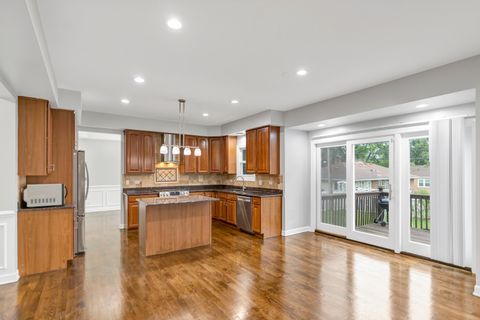 Tiny photo for 315 E Madison Street, Lombard, IL 60148 (MLS # 12447162)