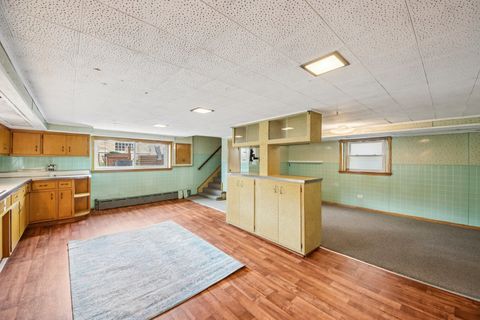 Tiny photo for 1938 Wenonah Avenue, Berwyn, IL 60402 (MLS # 12617803)