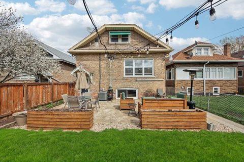 Tiny photo for 1938 Wenonah Avenue, Berwyn, IL 60402 (MLS # 12617803)