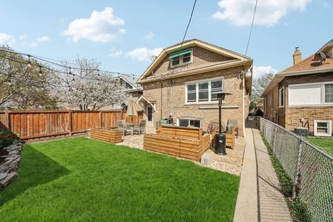 Tiny photo for 1938 Wenonah Avenue, Berwyn, IL 60402 (MLS # 12617803)