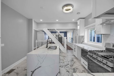 Tiny photo for 8250 S Rhodes Avenue, Chicago, IL 60619 (MLS # 12549938)