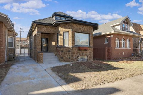 Photo of 8250 S Rhodes Avenue, Chicago, IL 60619 (MLS # 12549938)