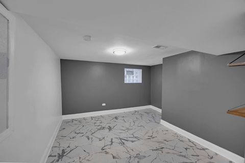 Tiny photo for 8250 S Rhodes Avenue, Chicago, IL 60619 (MLS # 12549938)