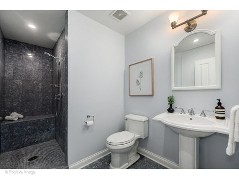 Tiny photo for 1414 N Wells Street #402, Chicago, IL 60610 (MLS # 12619879)