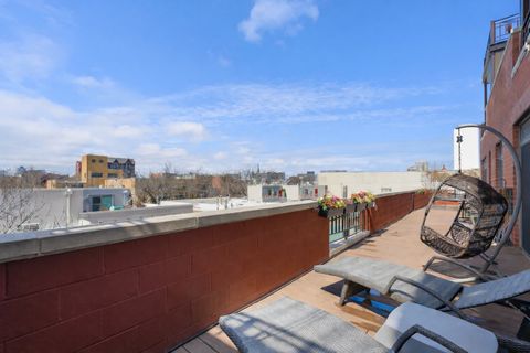 Tiny photo for 1414 N Wells Street #402, Chicago, IL 60610 (MLS # 12619879)