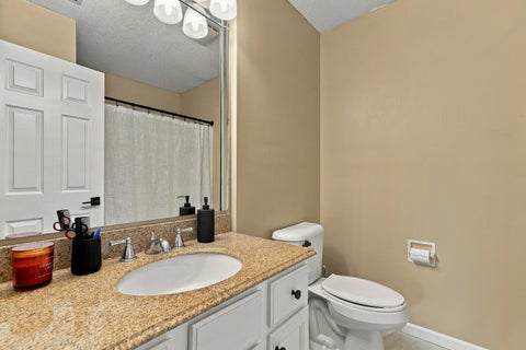 Tiny photo for 4495 34th Street Court, Bettendorf, IA 52722 (MLS # 12756883)