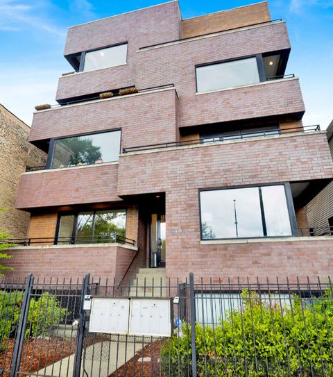 Photo of 1445 W Grand Avenue #1E, Chicago, IL 60642 (MLS # 12650826)